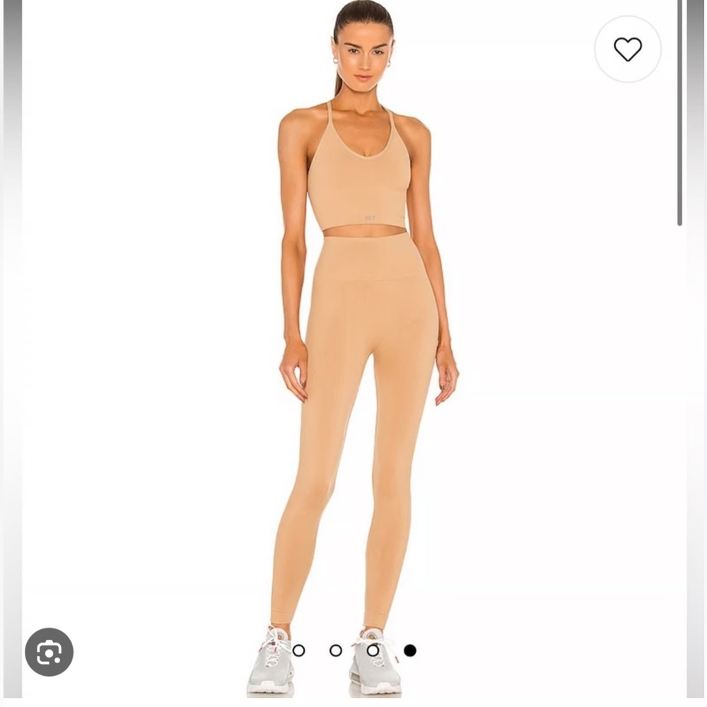 Set Active Sports Bra and Legging Set